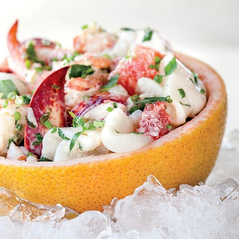 Pamplemousse aux Fruits de Mer avec Mayonnaise à l'Estragon