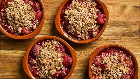 Crumble aux Fraises et au Basilic