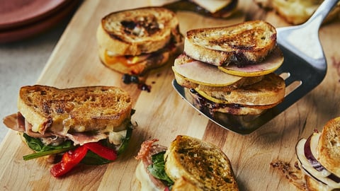 Trio de Minis Grilled Cheese