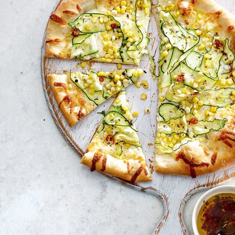 Pizza au Maïs et à la Courgette