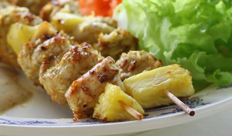 Brochettes de Poulet à L'Ananas
