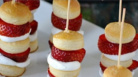 Brochettes de Shortcake aux Fraises