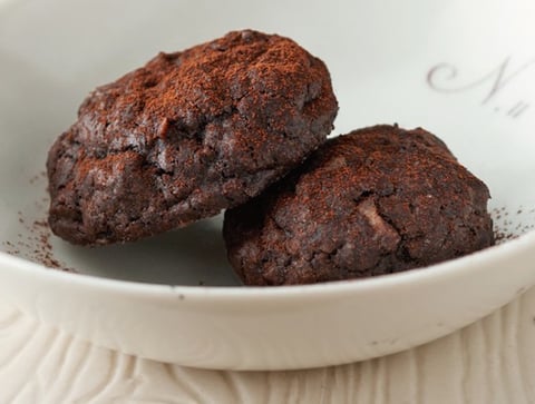 Brownie Cookie Macarons