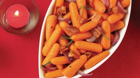 Carottes Coupées à L’érable avec Bacon et Romarin