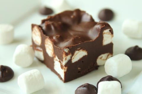 Carrés au Chocolat et aux Guimauves