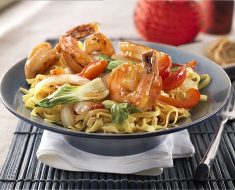 Crevettes à l'orange et au Gingembre avec Pak-choï et Nouilles