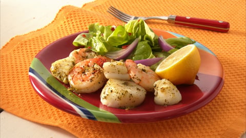 Crevettes et Pétoncles Grillés au Citron et Pesto