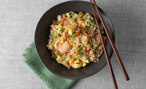 Riz Frit aux œufs et aux Crevettes
