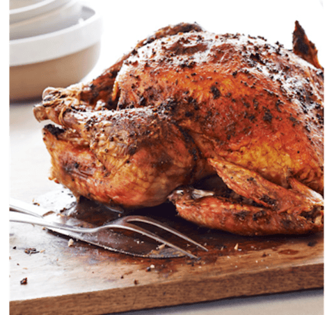 Dinde Rôtie au Jus de Thym et D’oignons Caramélisé