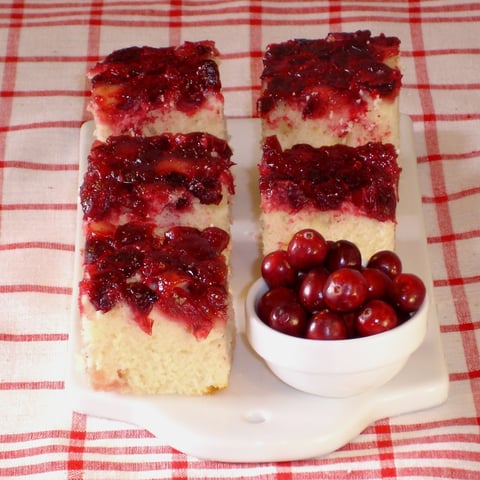 Gâteau Renversé aux Canneberges