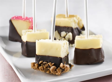 Gâteaux au Fromage Miniatures au Chocolat Blanc