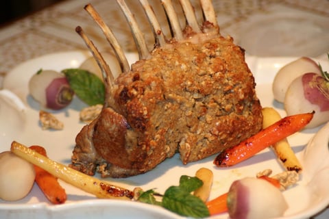 Gigot D'Agneau en Croûte
