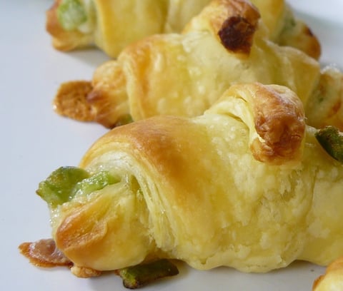 Mini-croissant chèvre et poivron vert