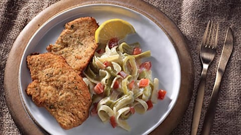 Escalopes de Veau Panées avec Fettuccine Alfredo