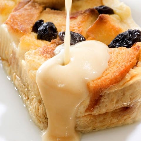 Pouding au Pain, Sauce à la Vanille