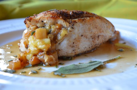 Poitrines de Poulet aux Pommes et au Brie