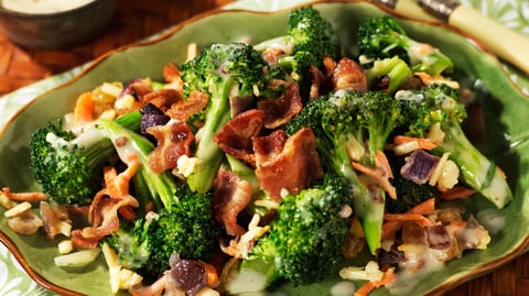 Salade Crémeuse au Bacon et au Brocoli