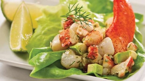 Salade de Homard et Pétoncles à L'avocat