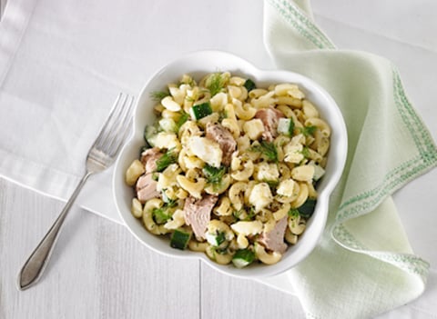 Salade de Macaroni au Thon et au Cheddar