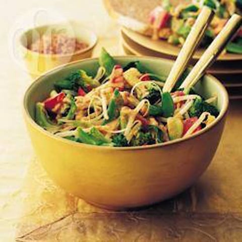 Salade de brocoli à l'orientale