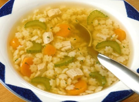 Soupe des Étoiles au Poulet