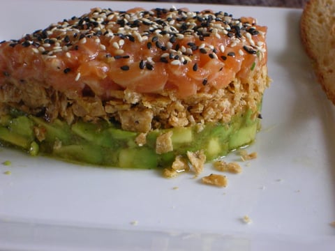 Tartare de Saumon à L'avocat et au Citron