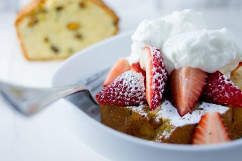 Un Shortcake aux Fraises avec Pistaches