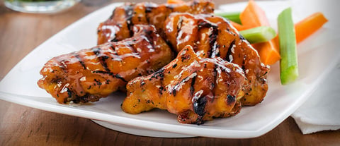 Ailes de Poulet Sucrées et Collantes