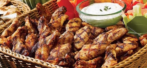 AILES DE POULET, TREMPETTE AU FROMAGE ROQUEFORT