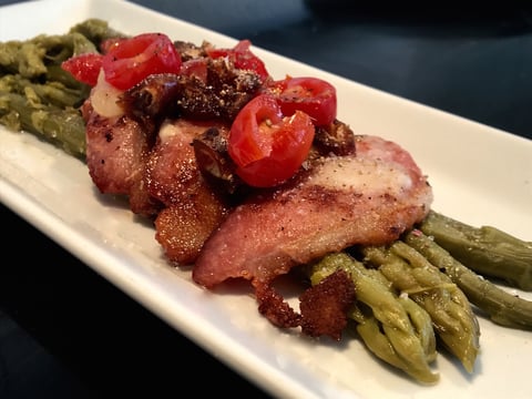 Asperges, Bacon et Petites Tomates Cerises