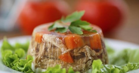 Aspic de Poulet aux Carottes