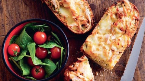 Baguette aux Miettes de Dinde et Pesto