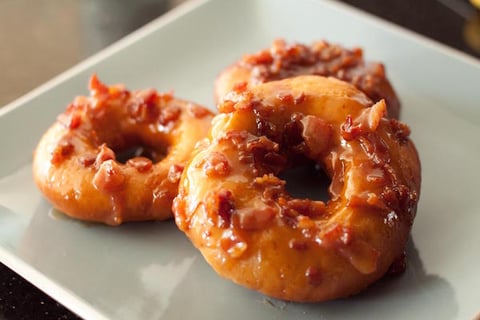Beignes au Caramel et Bacon