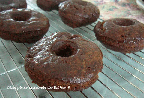 Beignes au Chocolat, Glacés au Miel