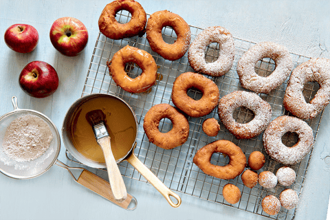 Beignes aux Pommes à L'ancienne