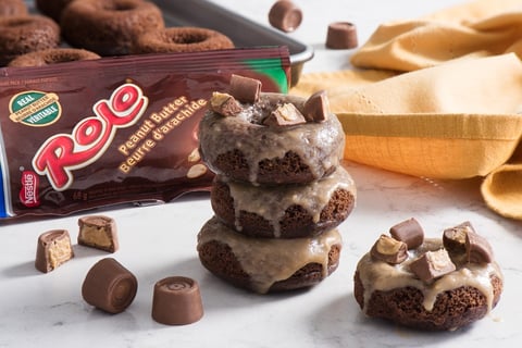 Beignes aux ROLO® Beurre D’arachide
