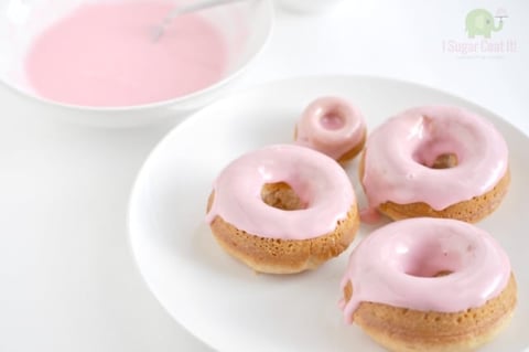 Beignes Glacés à la Fraise