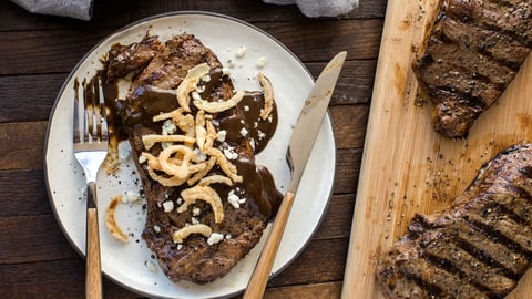 BIFTECK AVEC SAUCE MOUTARDE BALSAMIQUE