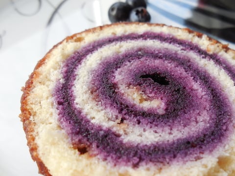 Biscuit Roulé à la Myrtille