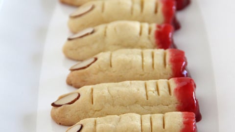 Biscuits au Sucre en Forme de Doigt Coupé