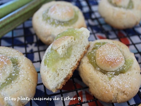 Biscuits Fourrés à la Rhubarbe
