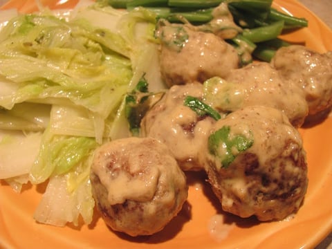 Boulettes de Porc au Sésame et Cari Vert
