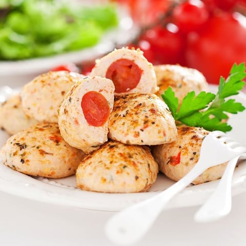Boulettes de Poulet aux Tomates Cerise
