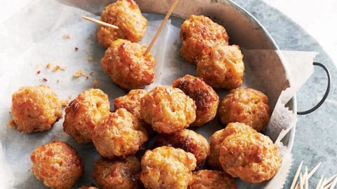Boulettes de Saucisse et Fromage de Martha Stewart