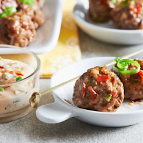 Boulettes de Viande à la Sauce Thaïlandaise pour Tremper