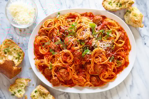 Boulettes de viande dans l'Instant Pot, et Nouilles Spaghetti
