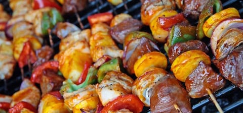 Brochettes de Boeuf au Gingembre et aux Ananas