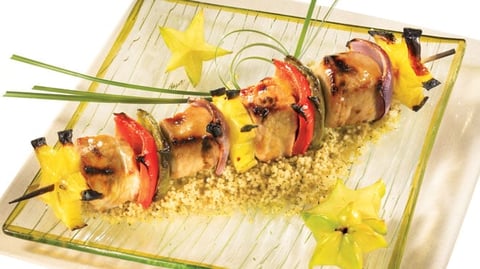 Brochettes de Porc aux Fruits Exotiques