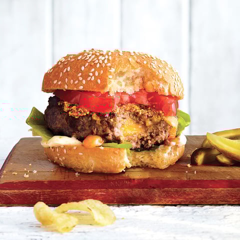 Burgers de Bœuf Farci au Cheddar