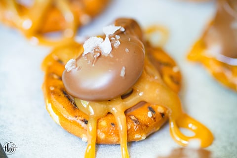 Caramels de Bretzel Macadamia Enrobés de Chocolat et Fleur de Sel